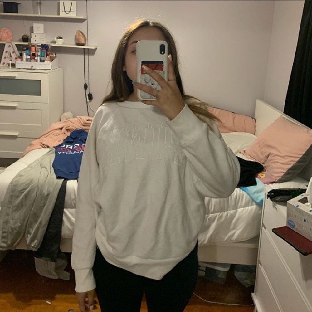 Pink crewneck